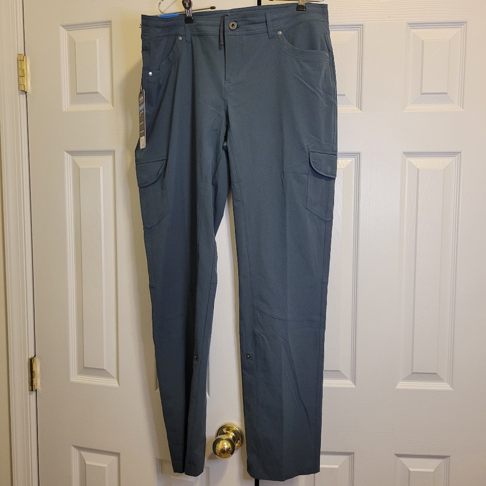 Kuhl Freeflex roll up pants size 14